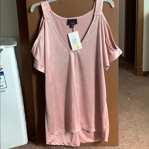 🍁 Lumiere Rose Pink cut out shoulder top